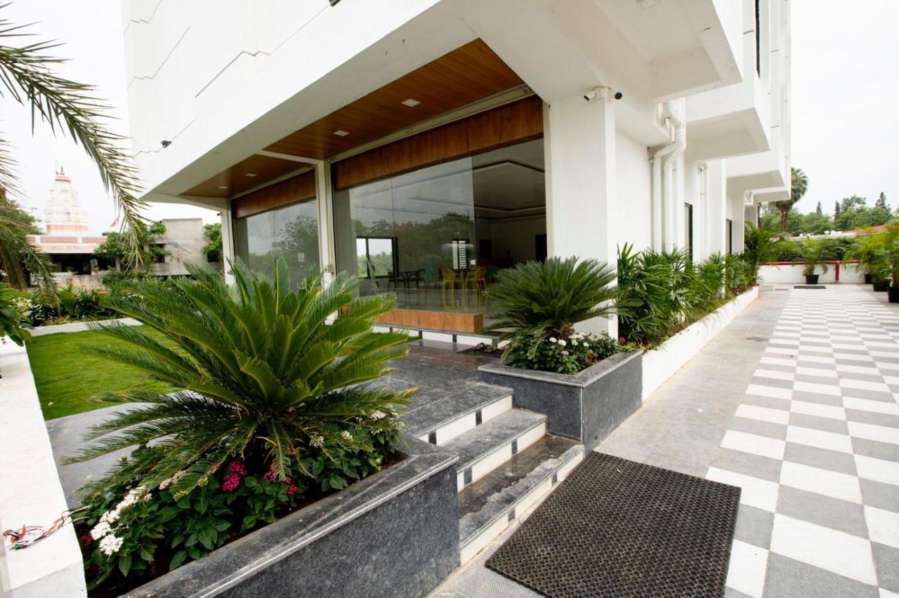 Hotel The Orange Flag Aurangabad  Zewnętrze zdjęcie