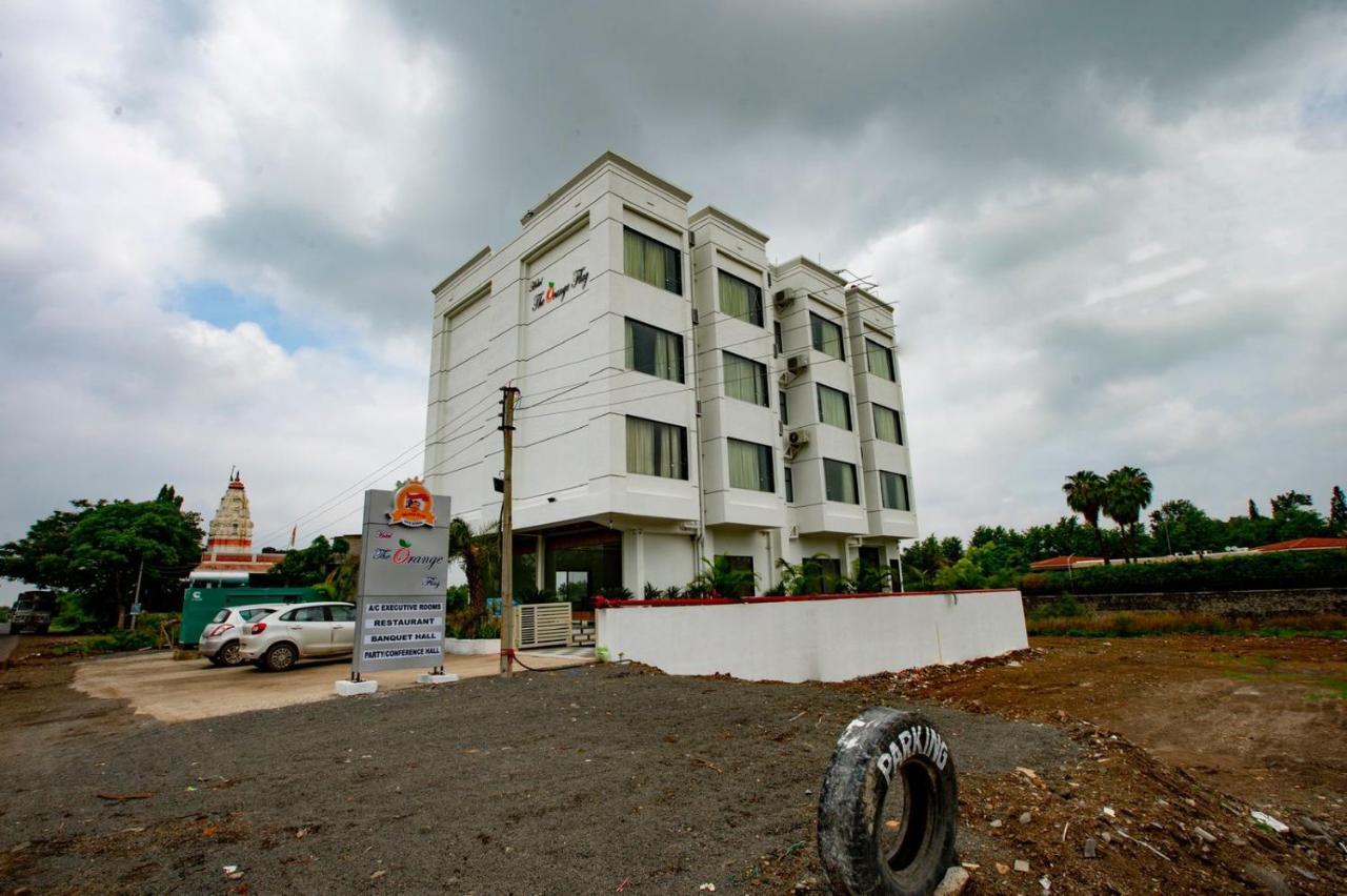 Hotel The Orange Flag Aurangabad  Zewnętrze zdjęcie