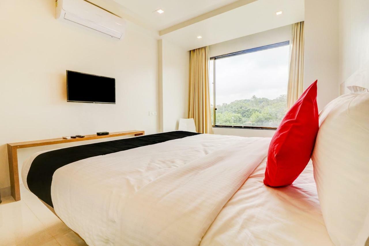 Hotel The Orange Flag Aurangabad  Zewnętrze zdjęcie