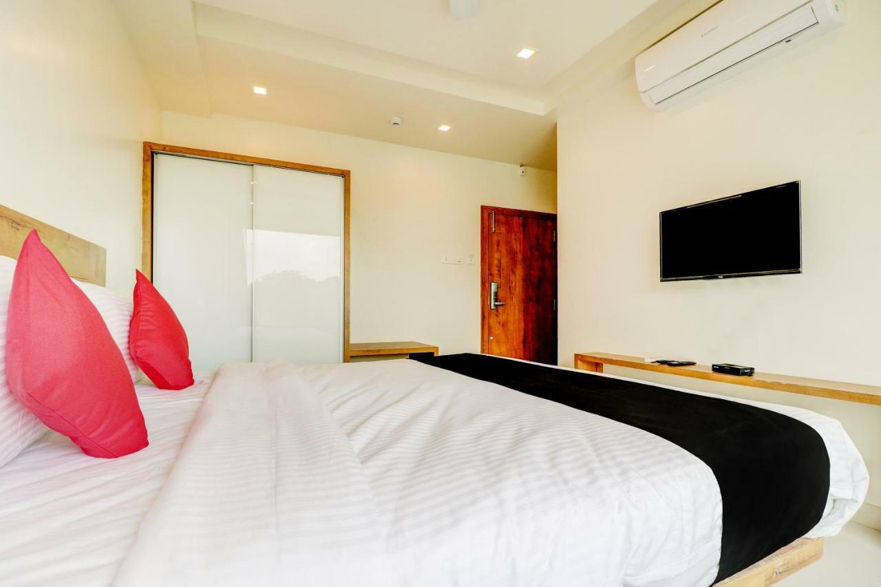 Hotel The Orange Flag Aurangabad  Zewnętrze zdjęcie