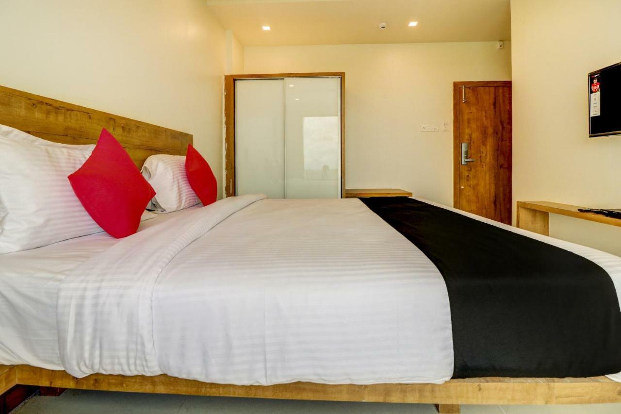 Hotel The Orange Flag Aurangabad  Zewnętrze zdjęcie