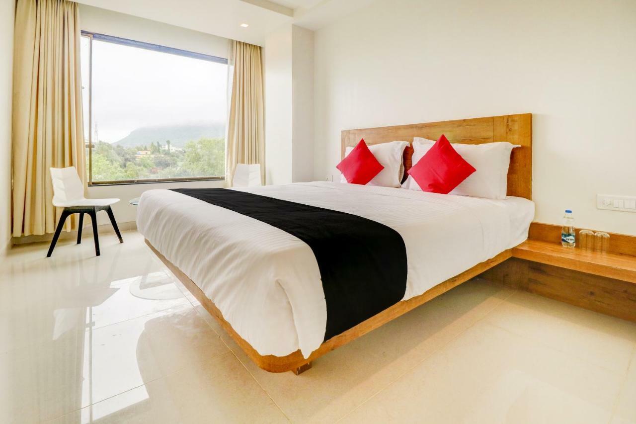 Hotel The Orange Flag Aurangabad  Zewnętrze zdjęcie