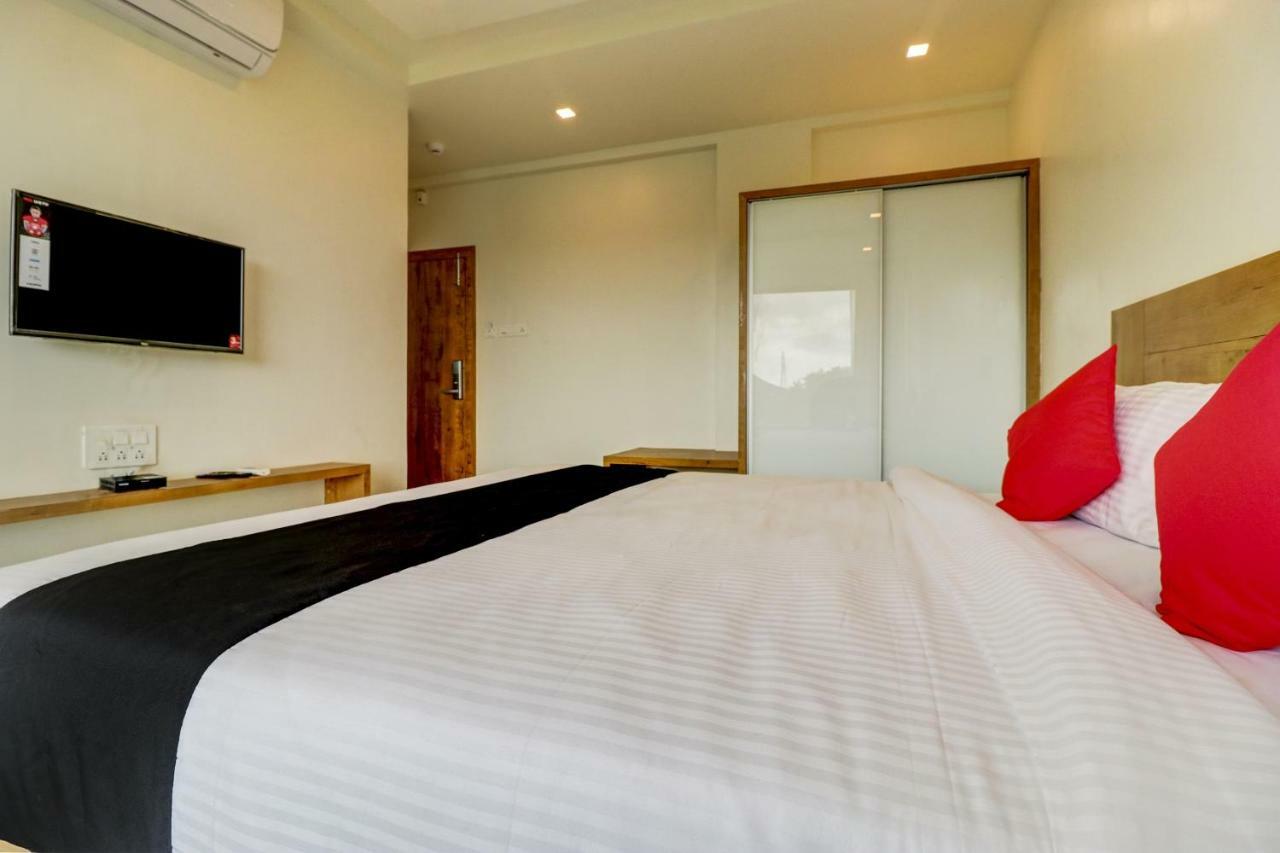 Hotel The Orange Flag Aurangabad  Zewnętrze zdjęcie